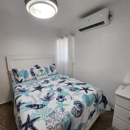 Beachfront Apartment, Quiet 4 Beds, 1 Bath, Ac, Wi-Fi, Hot Water, In Paraiso Near Los Patos المظهر الخارجي الصورة