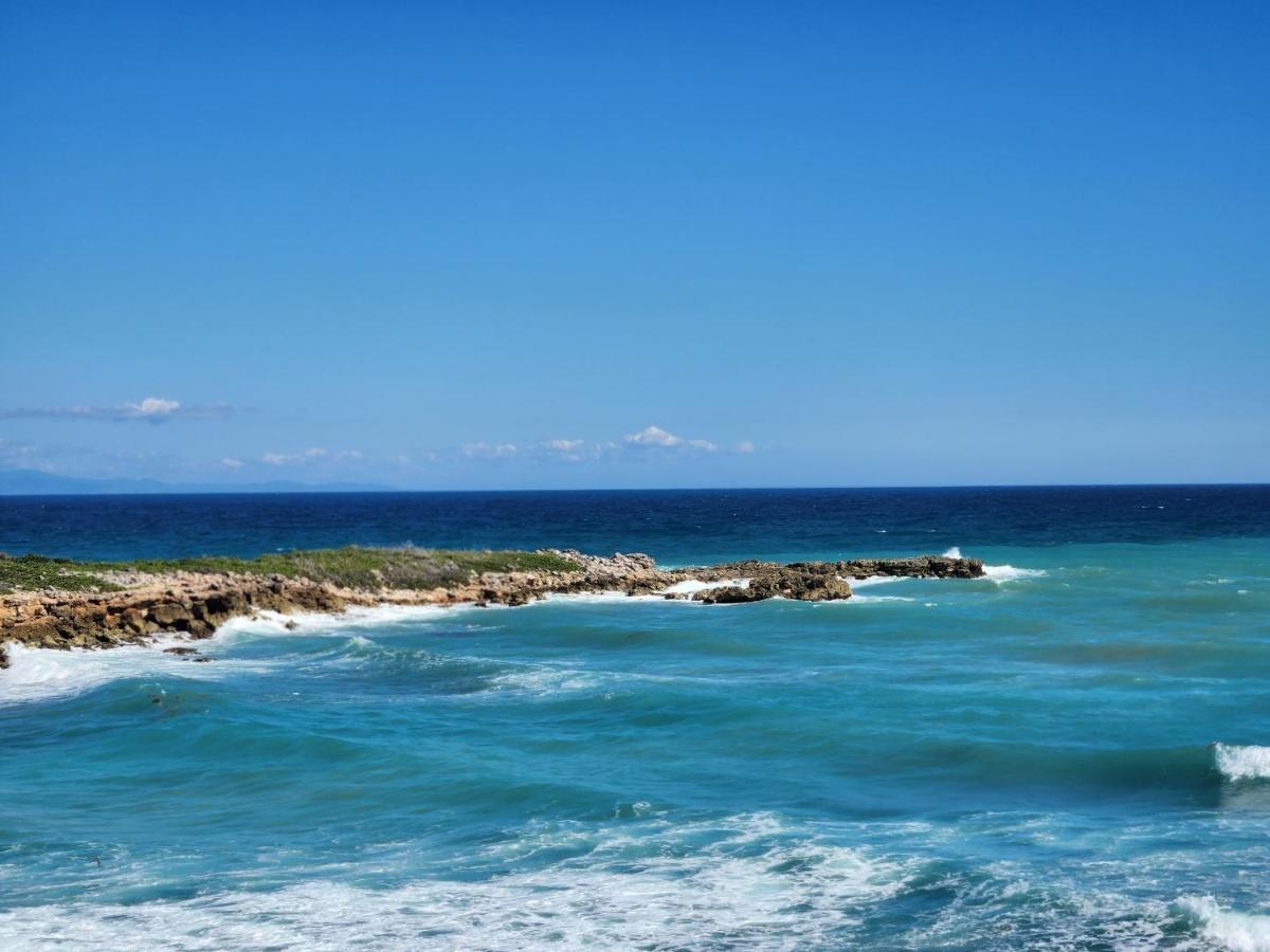 Beachfront Apartment, Quiet 4 Beds, 1 Bath, Ac, Wi-Fi, Hot Water, In Paraiso Near Los Patos المظهر الخارجي الصورة
